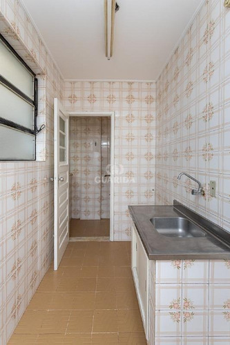 Imagem 10 de 18 de Exclusividade Guarida: Apartamento Diferenciado Com Pátio, Jk, Localizado No Bairro Petrópolis. - 11524