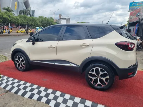 Renault Captur 2.0 At