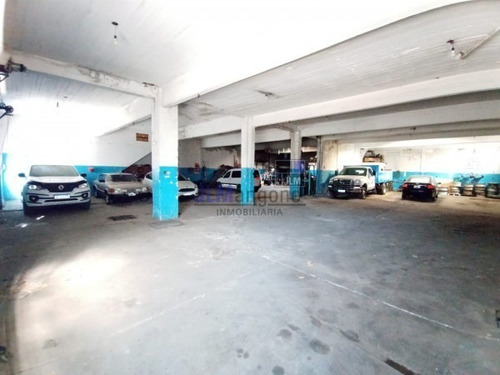 Imagen 7 de 26 de Galpon 500 M2 + 2 Deptos 4 Ambientes
