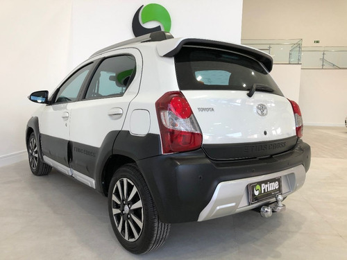 Toyota Etios Cross 1.5 16v