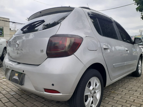 Imagem 4 de 15 de Renault Sandero