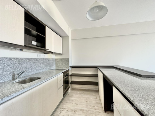 Departamento En Venta - 2 Ambientes Con Cochera Y Baulera Vicente López