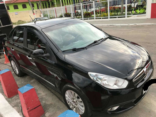 Fiat Grand Siena 1.6 16v Essence Flex 4p 2013