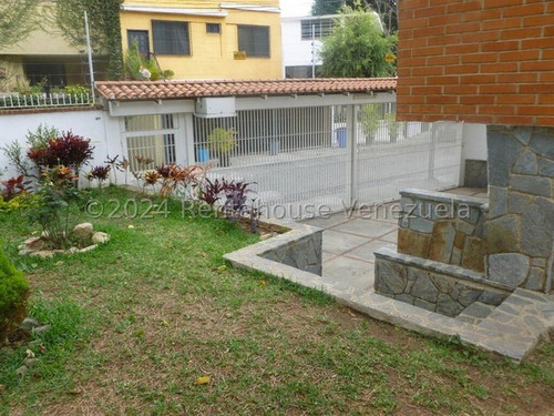Amplio Anexo En Alquiler Remodelado Y Equipado Con Terraza En Horizonte Nb 4-25025