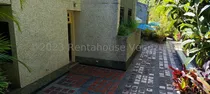 Comprar Ss: Vende Town House 24-5112 En Alto Prado De 260 M2, 4h\u002F5b\u002F2pe