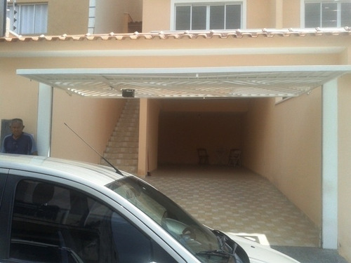 Imagem 2 de 15 de Novo!! Sobrado - Jardim Santo Antônio - 3 Suítes - 129