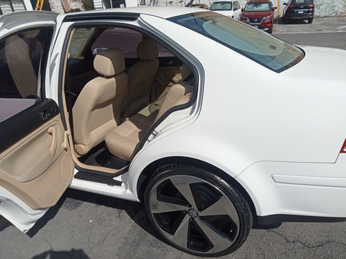 Volkswagen Jetta 2.0 Gl Team 5 Velocidades Manual