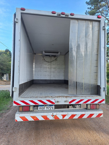 Mitsubishi Canter Fuso