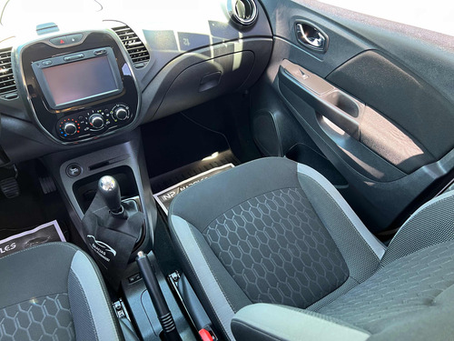 Renault Captur 2.0 Zen