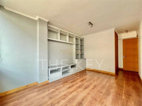 Imagen 16 de 27 de Departamento En Venta De 3 Dorm. En Vitacura