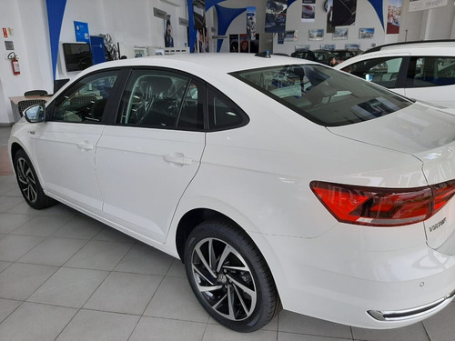 Volkswagen Virtus Highline 200 Tsi