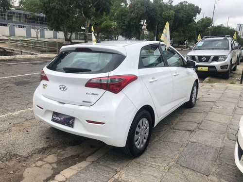 Imagem 5 de 15 de Hyundai Hb20 1.6 Comfort Style 16v Flex 4p Automático