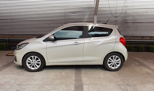 Imagen 4 de 15 de Chevrolet Spark 2019 1.4 Premier Ng Mt