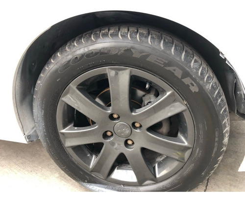 Imagen 6 de 9 de Peugeot 301 2014 Estandar