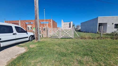 Imagen 8 de 9 de Dos Terrenos De 10x40 Cada Uno Y Construcción