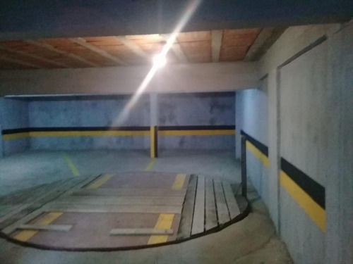 Imagen 1 de 4 de Cochera En Venta En San Miguel De Tucumán