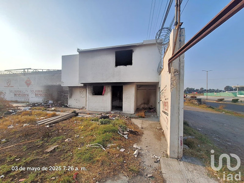 Renta Terreno 3 Ambientes San Cristóbal Tepatlaxco