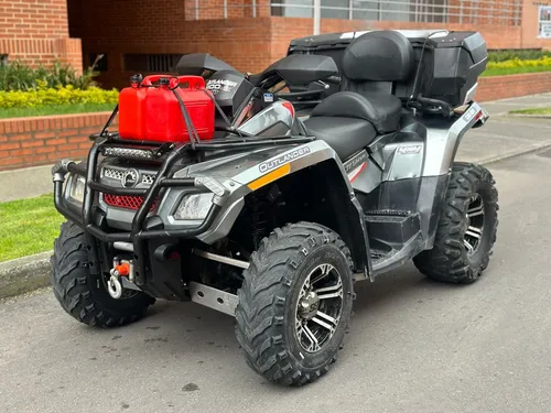 Can Am Outlander 800