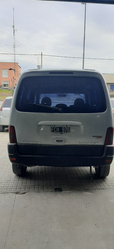 Imagen 4 de 21 de Peugeot Partner Patagonica Mod. 2005 Diesel 1.9 Full Full