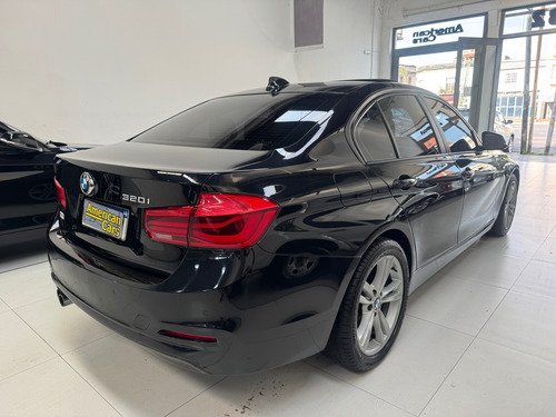 BMW Serie 3 2.0 320i Sedan Executive