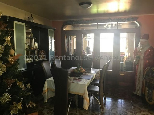 Imagen 2 de 7 de Casa En Venta En Colinas De Santa Monica Mls #22-9830