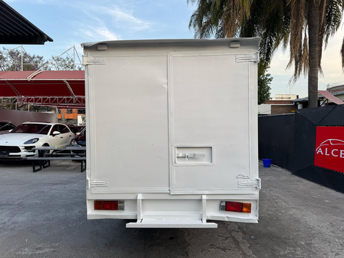 Nissan Caja Seca 2019