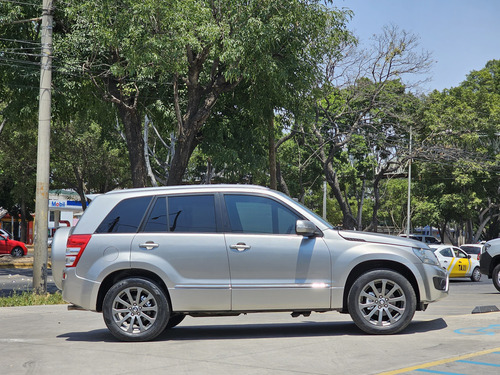 Suzuki Grand Vitara 2.4 Special L4 At