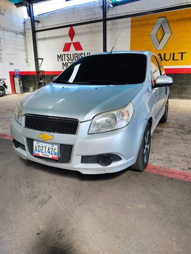 Imagen 1 de 5 de Chevrolet Aveo Lt