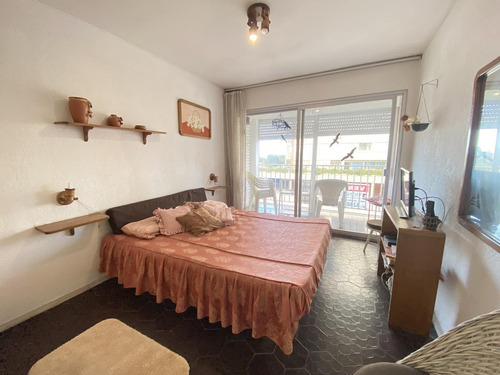 Imagen 7 de 13 de Apartamento - Playa Mansa