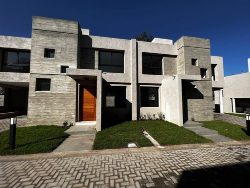 Imagen 7 de 23 de Dúplex De Tres Dormitorios En Venta En Housing Cerrado Casa Norte - Argüello