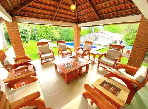 Casa En Renta Lomas De Cocoyoc (kiosko)