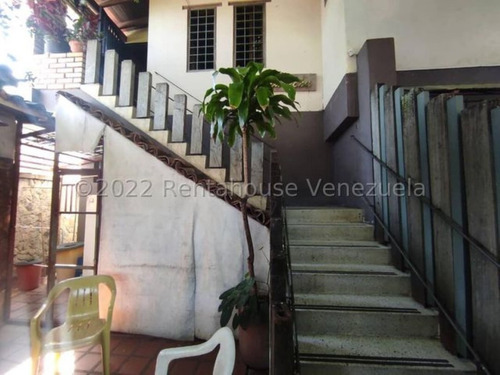 Imagen 9 de 30 de Casas En Venta Zona Centro Barquisimeto 22-15571 /m