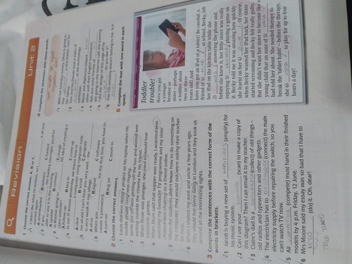 Gold Experience B1+ Students Book 1ra Edicion (Usado)