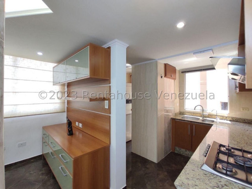 Encuentra Este Apartamento En Venta Modernos Amplio Cómodo Excelente Condominio En Urbanización San Isidro Nela 25-13605