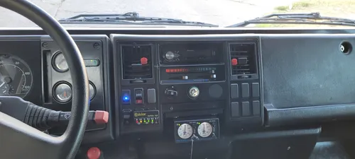 Ford Cargo 1517 Con Portavolquete Unico Impecable