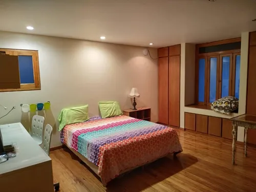 Venta - Casa - Urb. La Lagunita