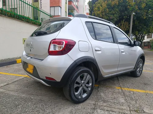 Renault Stepway 1.6 Dynamique Automática