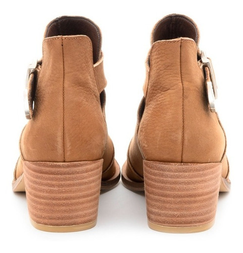 Imagen 4 de 6 de Botas De Cuero Hebilla Caña Corta Taco 6 Cm Mujer Invierno
