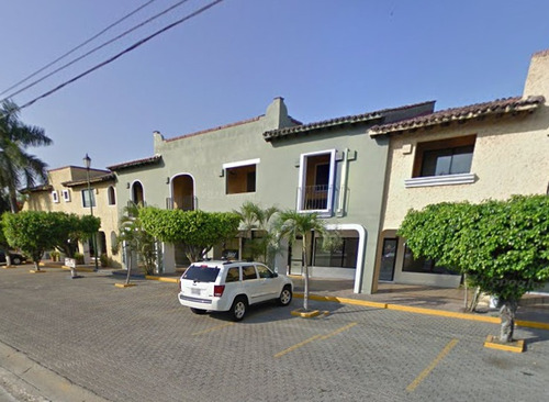 Venta De Casa En Av. Francisco Medina Ascencio 2899, Isla Iguana, 48335 Puerto Vallarta, Jal.