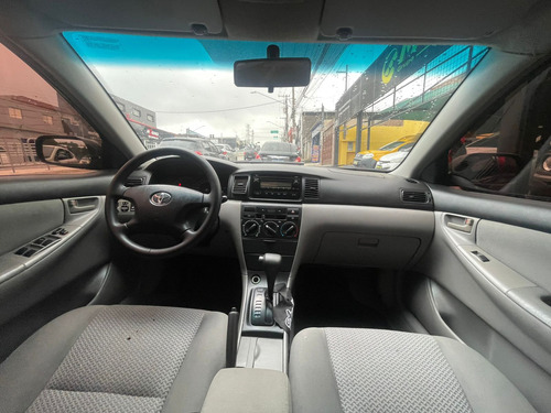 Toyota Corolla Corolla Fielder 1.8 16V (aut)