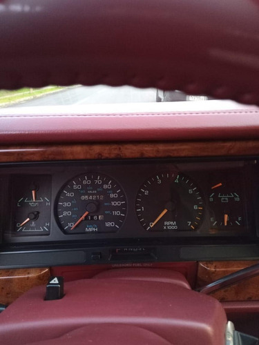 Imagem 5 de 12 de Chrysler Le Baron 1993
