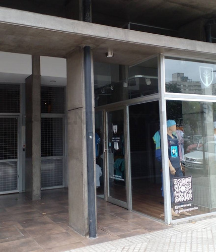 Imagen 2 de 7 de Ideal Para Médicos Residentes. Monoambiente A Estrenar