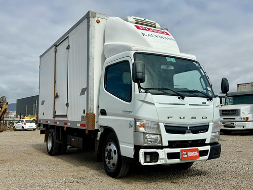 2022 Camión Mitsubishi Fuso Canter 613 Con Furgón Frigo