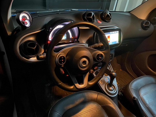 Imagen 15 de 15 de Smart Fortwo 2019 1.0 Play