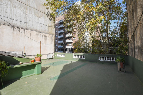 Imagen 21 de 22 de Casa De 2 Dormitorios En Venta Con Patio Y Terraza Parrillero Echesortu Rosario Centro