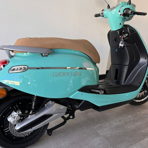 Imagen 11 de 25 de Lucky Lion Italian Litio