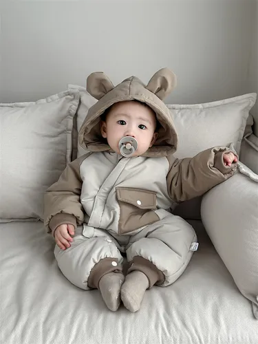 Ropa bonita de bebe niño sale