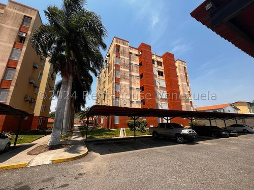 Marcos González Alquila Apartamento Zona Este Barquisimeto  Lara  #24-18545