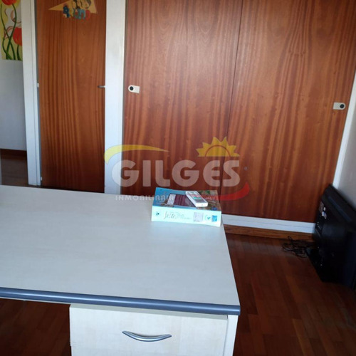 Venta De Casa 6 Amb. Sobre Lote 10x33m² En Haedo