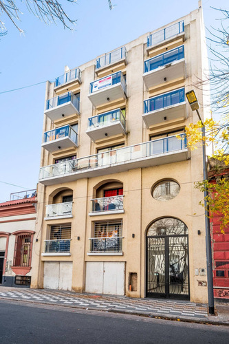 Imagen 3 de 25 de Hermoso 2 Amb/ Estrenar - 2 Balcones Y Mucho Sol!